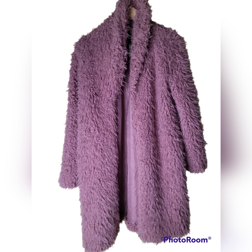 Wild🔥 Fable Fluffy Jacket❤️ #Iconic Style🤩😎 Jacket Has Pockets⬅️🔥🤩😎😍🛼🛼